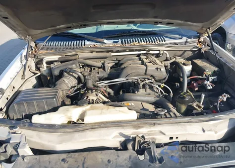 2007 Ford Explorer Xlt из США, поврежденный, VIN 1FMEU63E07UA69080